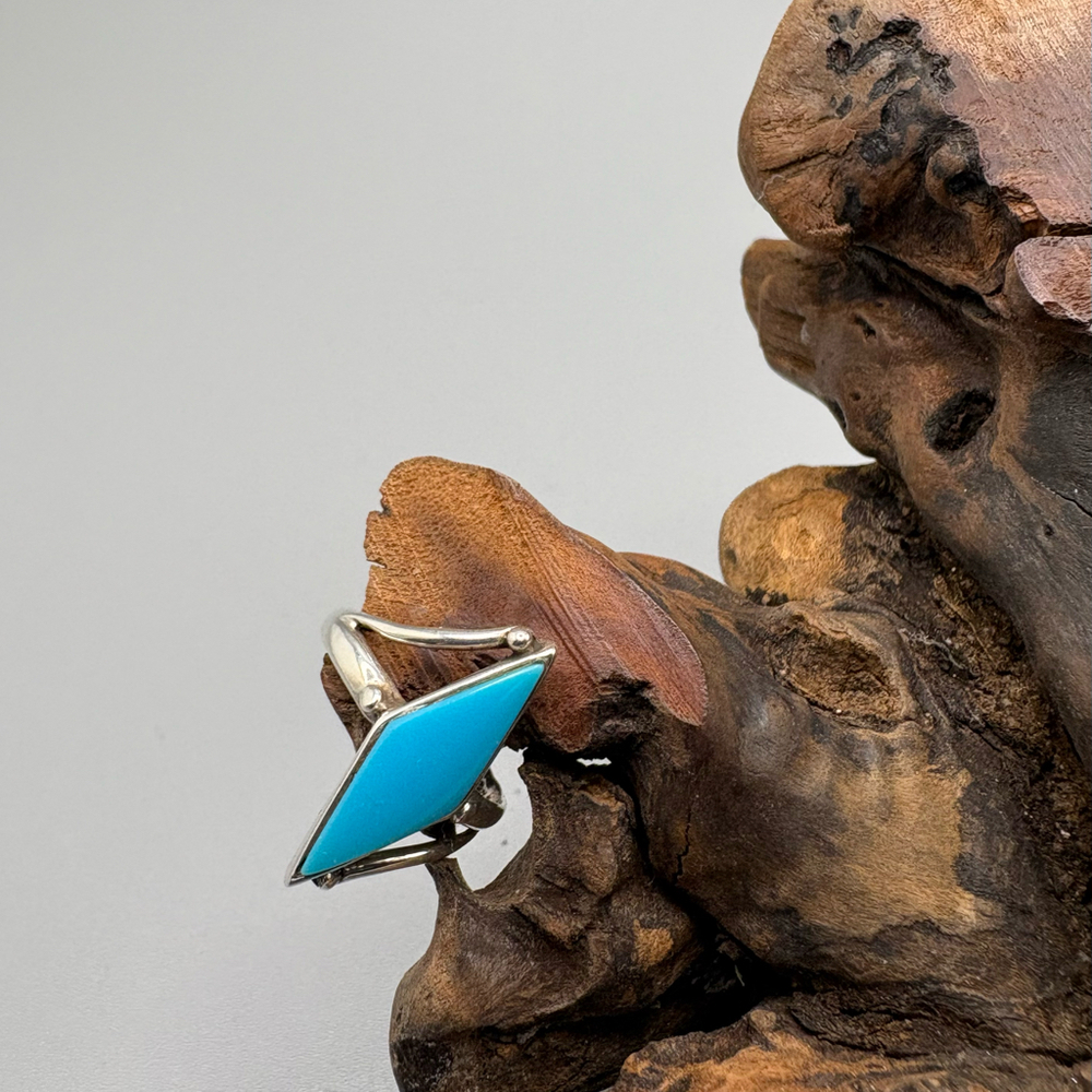 Native American Sterling Silver Turquoise Ring